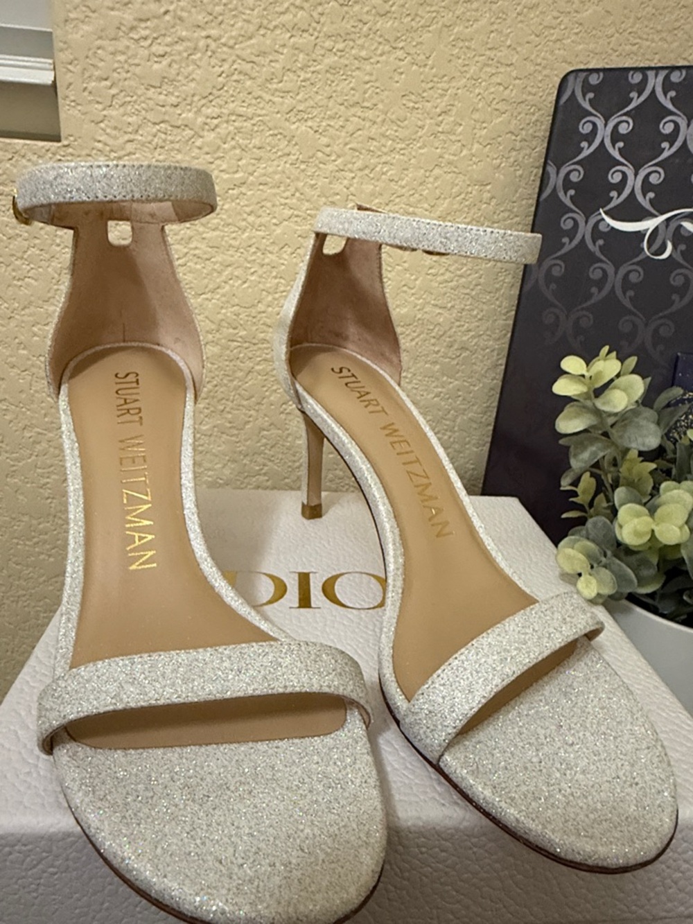 Stuart Weitzman Silver Glitter Ankle Strap Heels Size 6.5 NWOT